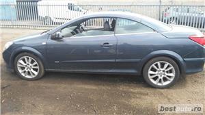Dezmembrez Opel Astra H 2008 TwinTop Cabrio 2.0 Turbo  - imagine 3
