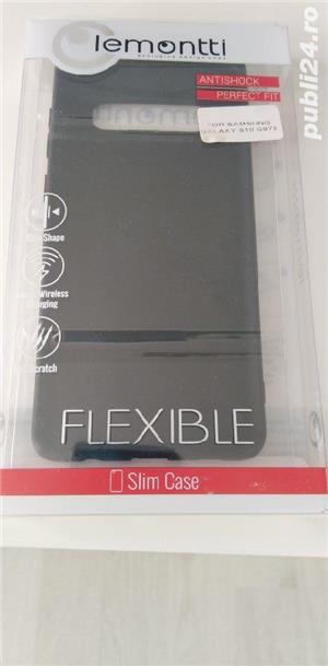 Vand husa Samsung S 10,nou nouța, la cutie