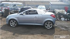 Dezmembrez Opel Tigra Twintop 1.8 Benzina (Cabrio) - imagine 5
