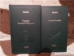 Fundatia/Fundatia si imperiul/A doua fundatie-Isaac Asimov