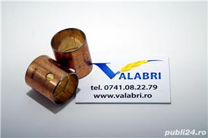 Bucse rulmenți biele pivoți piese direcție pentru combina si tractor Case IH - imagine 9