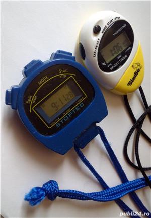 2 cronometre sportive, vechi, functionale