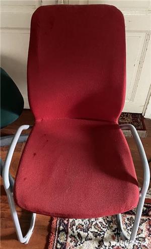 Scaun vizitator cu spatar textil