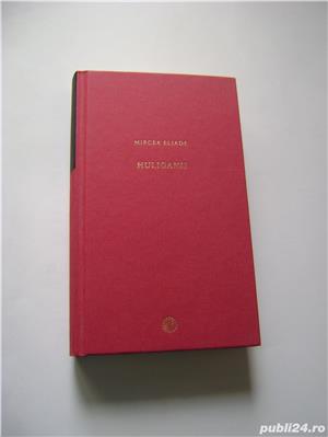 Huliganii   de Mircea Eliade