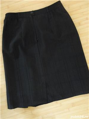 fusta C&A 44 cu pliuri in fata - imagine 2