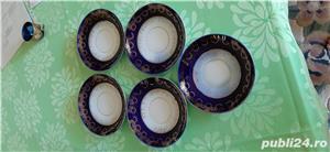 Vand set ceai   cafea și farfurii prăjitură, deosebite, f. vechi, transmise din generatie in generat - imagine 4