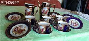 Vand set ceai   cafea și farfurii prăjitură, deosebite, f. vechi, transmise din generatie in generat