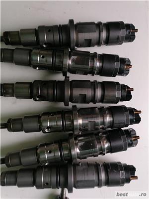 0445120057 504091505R 500060544 2854608 0986435552 Bosch Injector Iveco Case IH New Holland - imagine 4