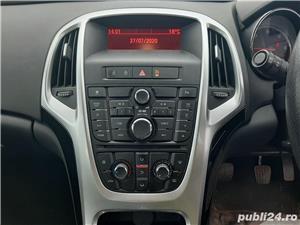 Dezmembrez Opel Astra J 2011 Hatchback 2.0 CDTI - imagine 6