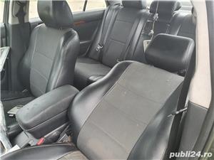 Toyota avensis - imagine 2