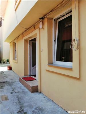 Vand apartament cu 4 camere zona centrala - imagine 4