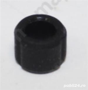 Garnitura bucsa bucse cauciuc pini culisanti etrieri frana frane culisante Honda garnituri piston  - imagine 4