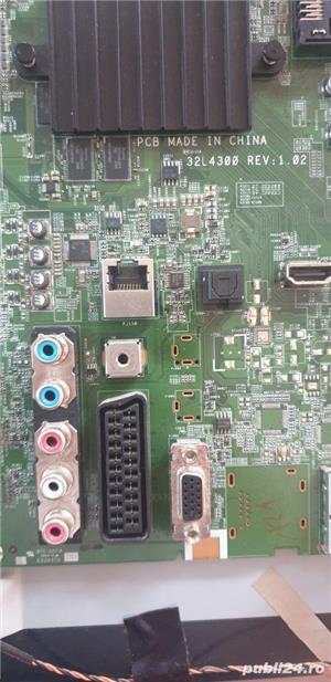 Dezmembrez smart tv Toshiba 32L4333D  - imagine 2