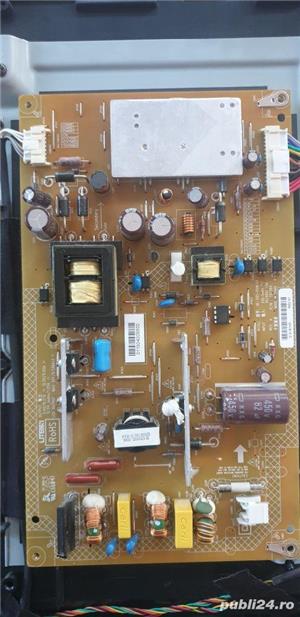 Dezmembrez smart tv Toshiba 32L4333D  - imagine 4