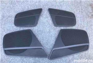 Site/capace boxe/difuzoare Audi A4 b8