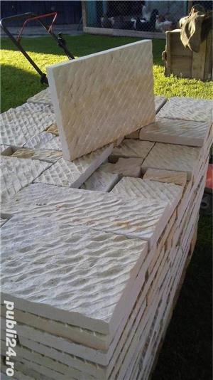 Piatra naturala cioplita in valuri 140 lei mp - imagine 3