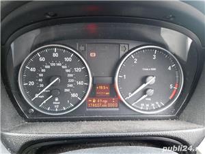 Dezmembrez BMW E90 2008 Sedan 318 D - imagine 7