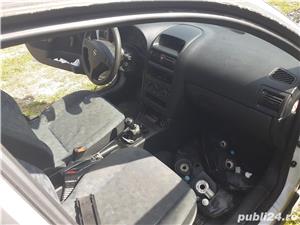Dezmembrez Opel ASTRA G 1.2 benzina 2002  - imagine 4