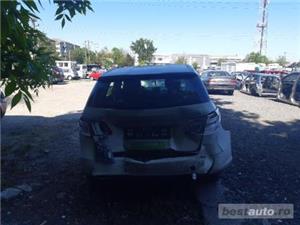 Dezmembram Mercedes B180 cdi AN 2012 - imagine 2