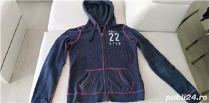 Vand hanorac sport Holister nou calitate, import. 