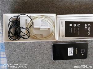 Vând smartphone Samsung Galaxy A3 negociabil.  - imagine 3