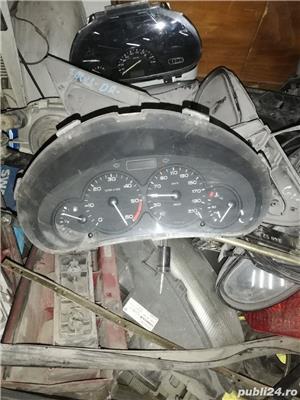 Ceasuri bord Ford Opel Peugeot  - imagine 3