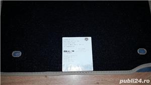 Covorase fata NOI Originale VW Touran, culoare CREM-BEJ (doar partea fata - stg+dr) - imagine 3