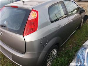 Dezmembrez / dezmembrari piese auto Fiat Grande Punto 1.3JTD Multijet 199a3000 149192km - imagine 3
