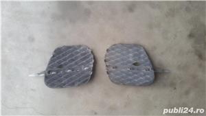 Grile stg+dr bara fata BMW X5 E70