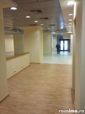 Spatiu comercial - Carol 445mp parter ideal banca sau clinica - imagine 10