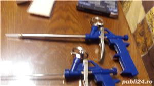 Pistol spuma poliuteranica 45lei
