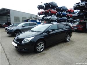 Dezmembrez Toyota Avensis 2010 Break 2.0 D