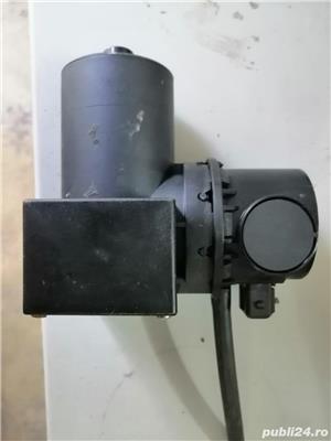 Închidere centralizata vacumatica - imagine 2