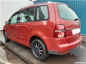 Dezmembrez Volkswagen Touran 2008 Hatchback 2.0 tdi - imagine 4