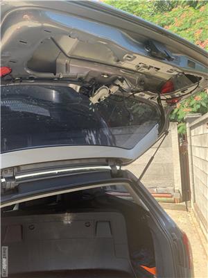 Dezmembrez Passat b6 - imagine 7