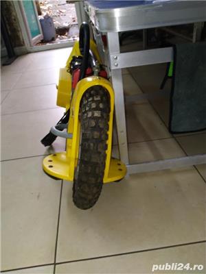 Scuter tip Placa cu motor 49cc - imagine 5