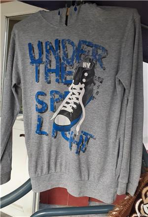 Tricou bărbaţi mânecă lungă, cu glugă