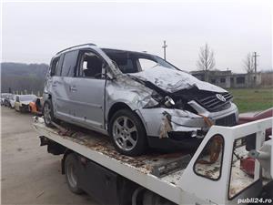 Dezmembrez volkswagen touran 2.0 tdi 140 cp an 2004 ! - imagine 2