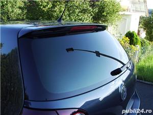 Montam folie auto, colantare auto pe orice model de masina