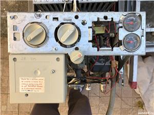 Vand centrala termica Bosch, tiraj natural - imagine 2