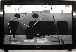 Ansamblu Capac Display + Rama Display + Camera Laptop Acer Aspire 5552 - imagine 2
