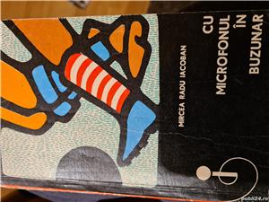 Cu microfonul in buzunar-Mircea Radu Iacoban