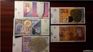Colectionar, vand bancnote din Macedonia