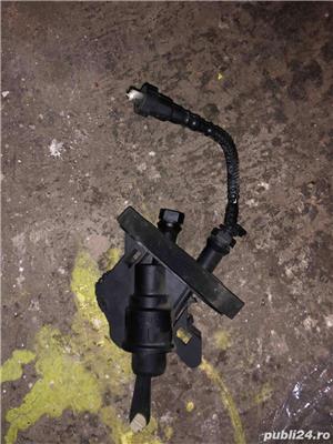 pompa ambreiaj ford - imagine 3