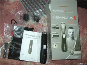 Aparat de tuns barba si părul, urechi și perciuni Remington