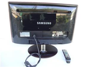 (Defect) Monitor TV LCD, Samsung Syncmaster P2770HD - imagine 2