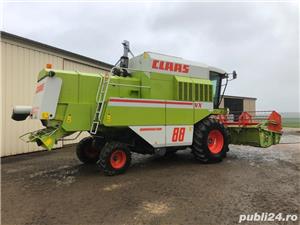 Combina CLAAS Dominator 88 VX, an fabricatie 2001, AC, 1.261 ore functionare. Import 2021. - imagine 3