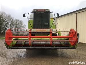 Combina CLAAS Dominator 88 VX, an fabricatie 2001, AC, 1.261 ore functionare. Import 2021. - imagine 4