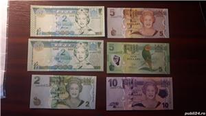 Colectionar, vand bancnote din Insulele Fiji