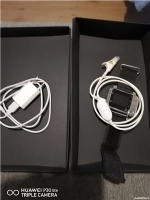 Aparat laser MSL laser pentru încheietura mâinii și nazal pentru îmbunătățirea stării  de sănătate 